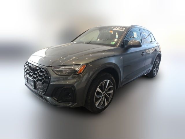 2024 Audi Q5 S Line Premium