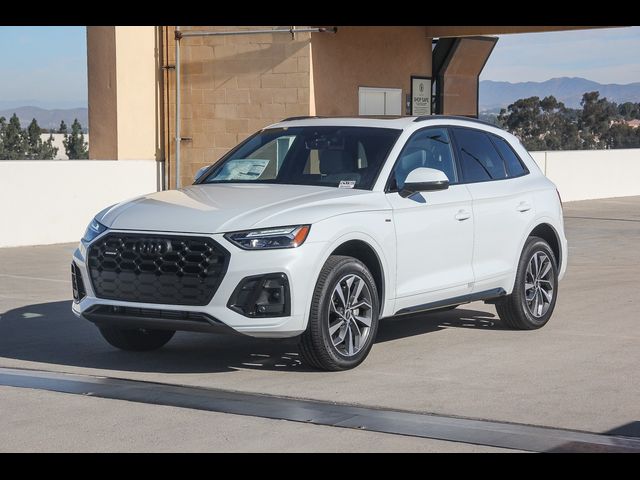 2024 Audi Q5 S Line Premium