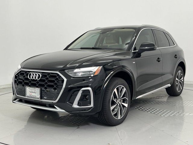 2024 Audi Q5 S Line Premium