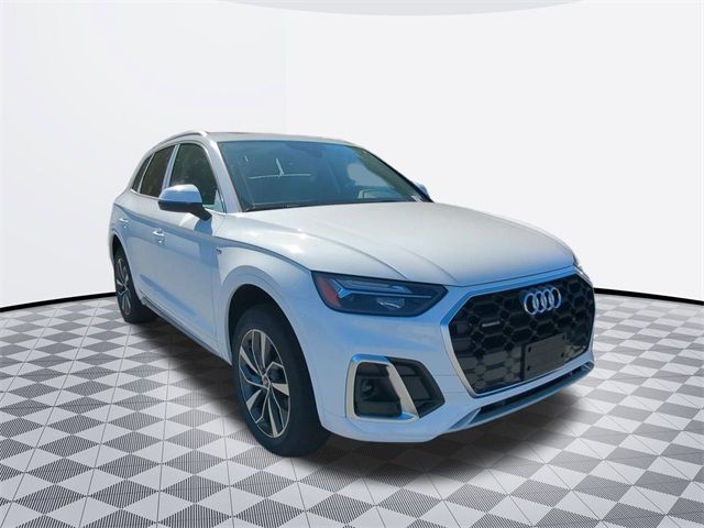 2024 Audi Q5 S Line Premium