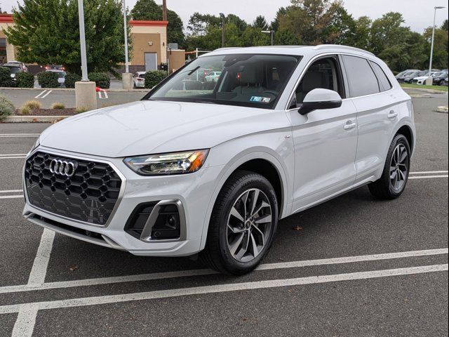 2024 Audi Q5 S Line Premium