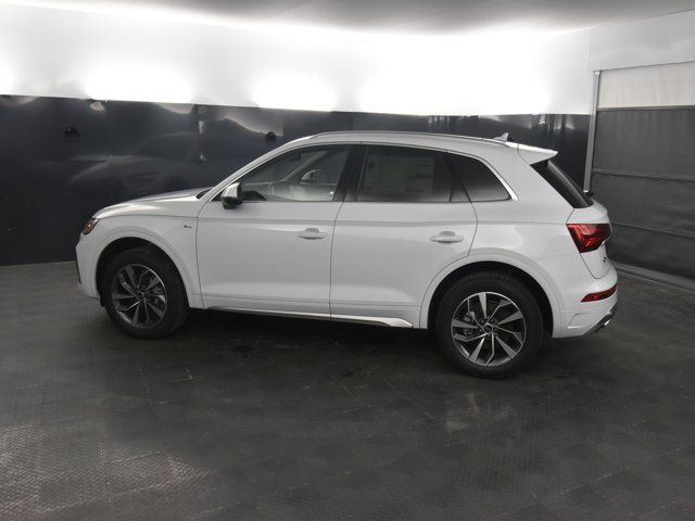 2024 Audi Q5 S Line Premium