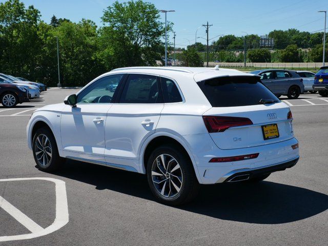 2024 Audi Q5 S Line Premium