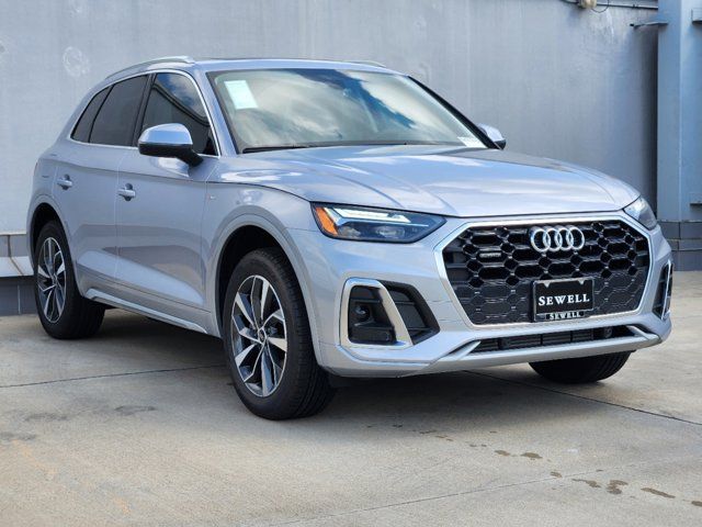 2024 Audi Q5 S Line Premium