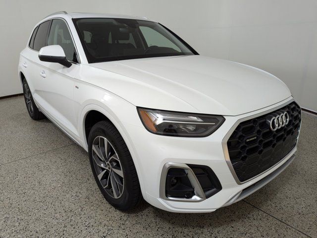 2024 Audi Q5 S Line Premium