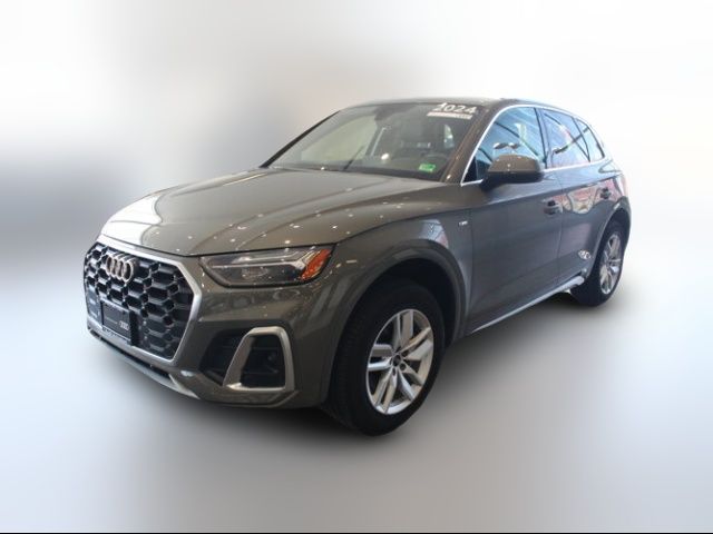 2024 Audi Q5 S Line Premium