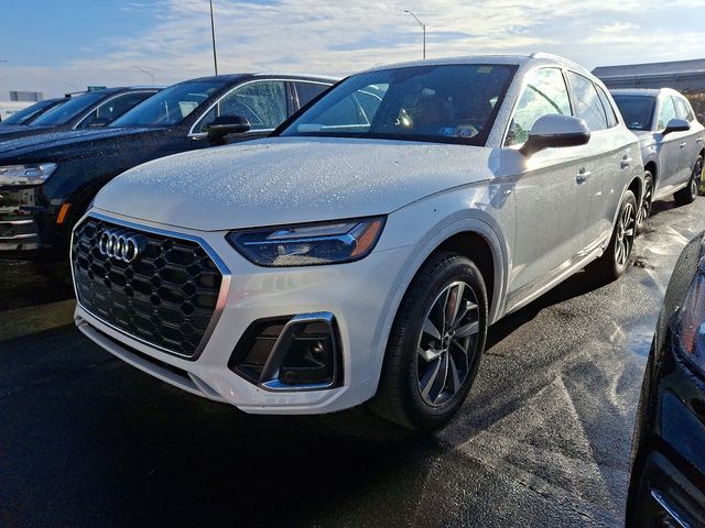 2024 Audi Q5 S Line Premium