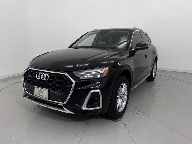 2024 Audi Q5 S Line Premium