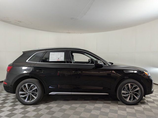 2024 Audi Q5 S Line Premium