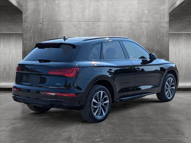 2024 Audi Q5 S Line Premium