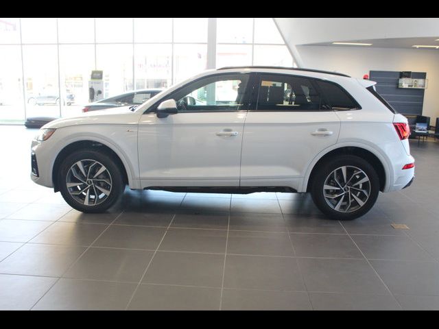 2024 Audi Q5 S Line Premium