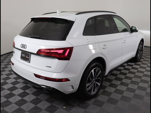 2024 Audi Q5 S Line Premium