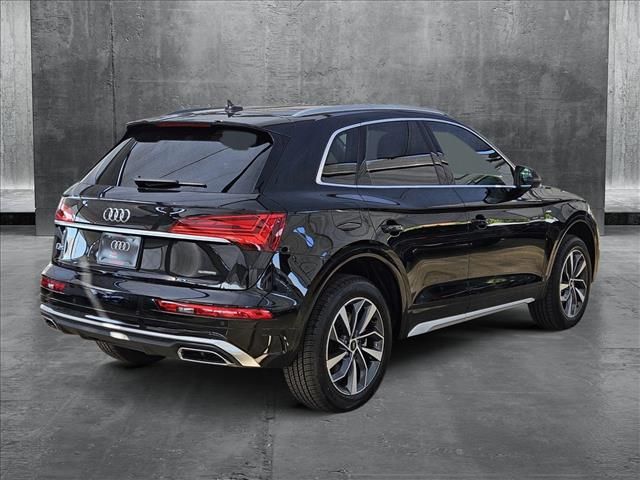 2024 Audi Q5 S Line Premium