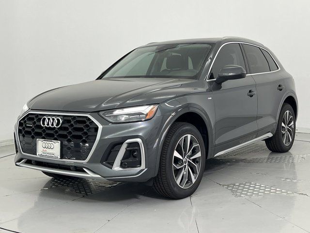 2024 Audi Q5 S Line Premium