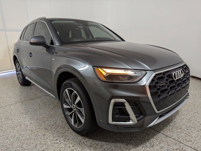 2024 Audi Q5 S Line Premium