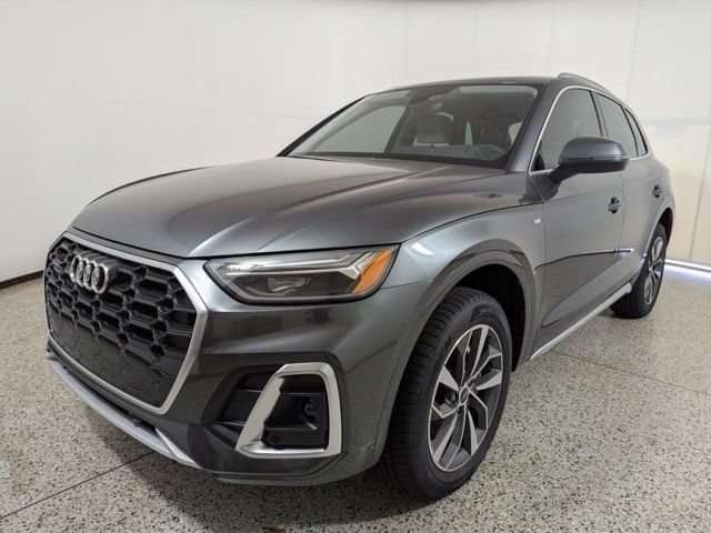 2024 Audi Q5 S Line Premium