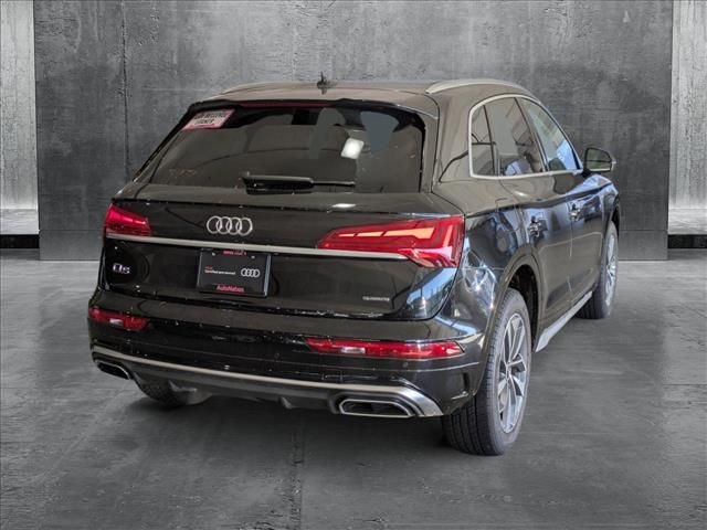 2024 Audi Q5 S Line Premium