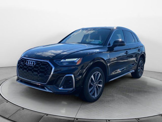 2024 Audi Q5 S Line Premium