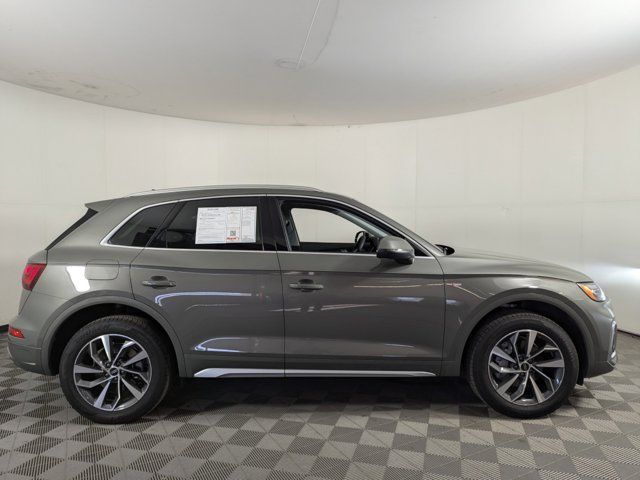 2024 Audi Q5 S Line Premium