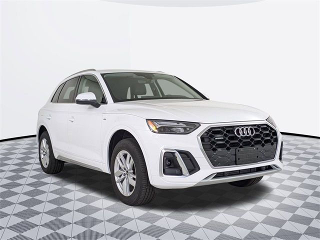 2024 Audi Q5 S Line Premium