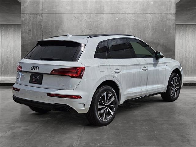 2024 Audi Q5 S Line Premium