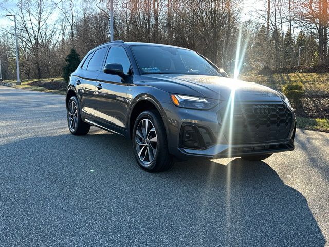 2024 Audi Q5 S Line Premium