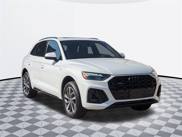 2024 Audi Q5 S Line Premium