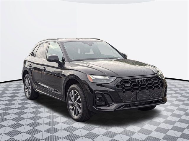 2024 Audi Q5 S Line Premium