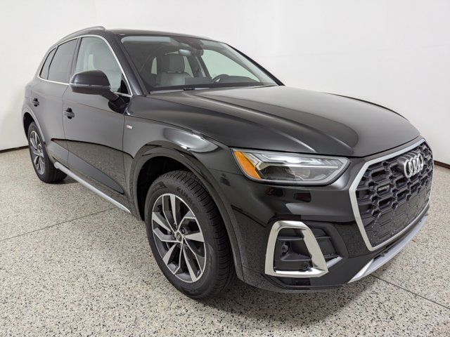 2024 Audi Q5 S Line Premium