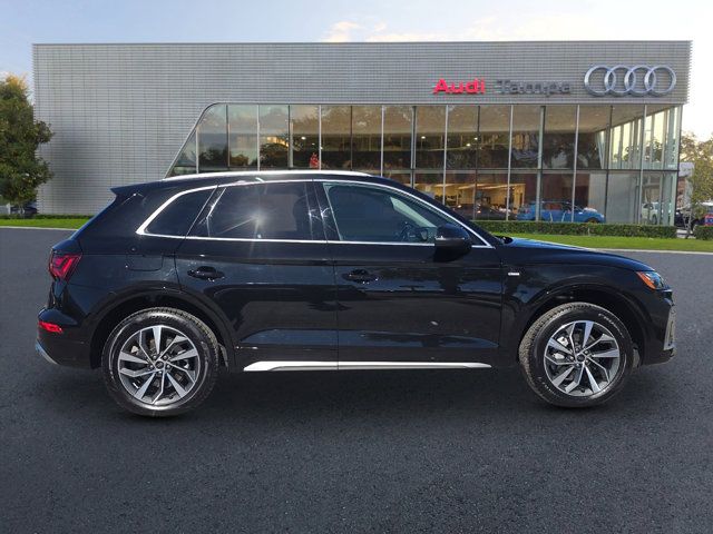 2024 Audi Q5 S Line Premium