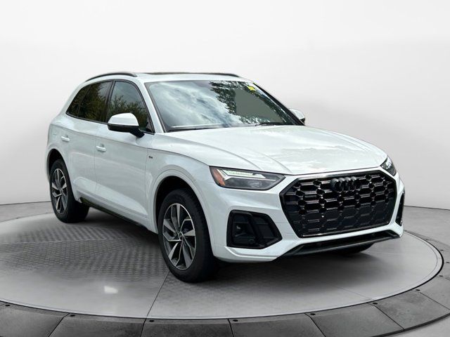 2024 Audi Q5 S Line Premium