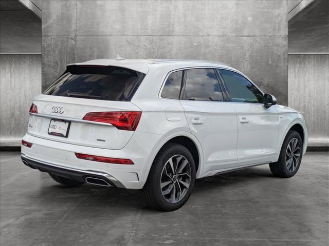 2024 Audi Q5 S Line Premium