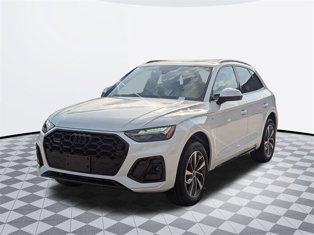 2024 Audi Q5 S Line Premium