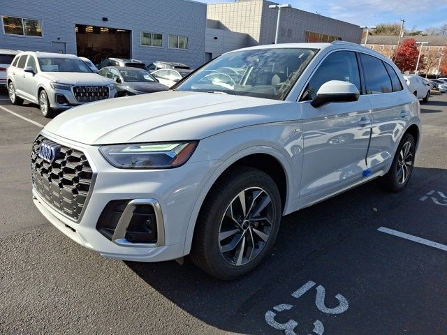 2024 Audi Q5 S Line Premium