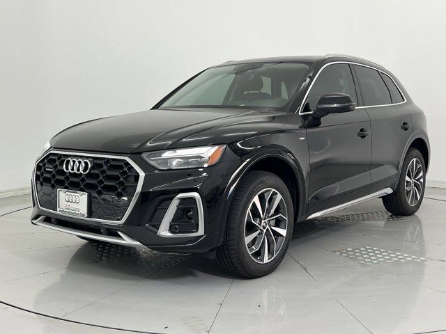 2024 Audi Q5 S Line Premium