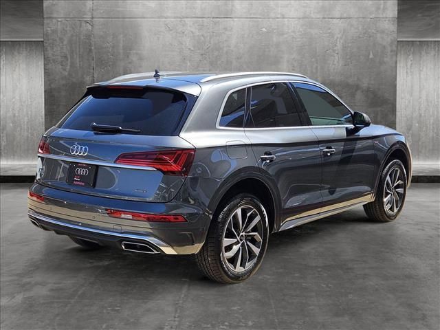 2024 Audi Q5 S Line Premium