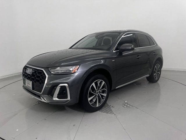 2024 Audi Q5 S Line Premium