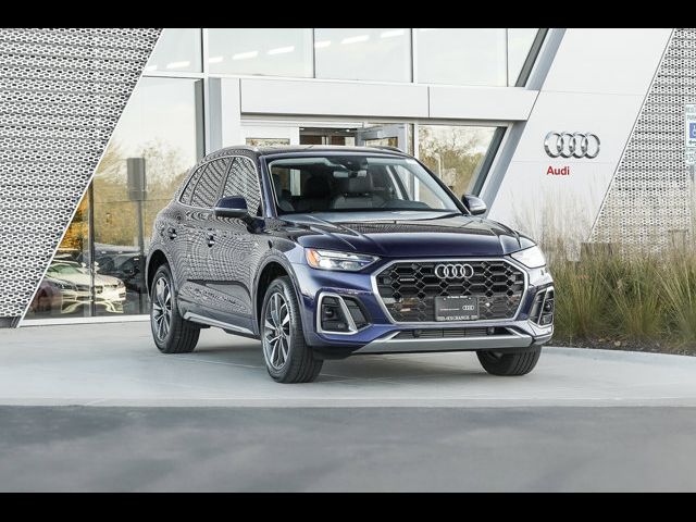 2024 Audi Q5 S Line Premium