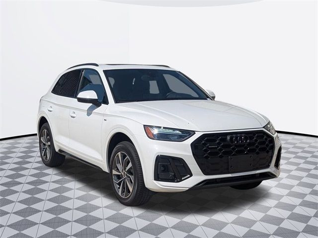 2024 Audi Q5 S Line Premium