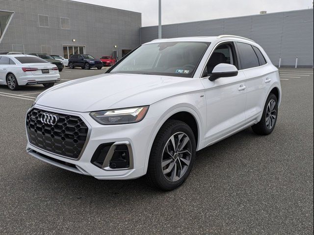 2024 Audi Q5 S Line Premium