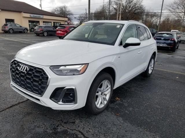 2024 Audi Q5 S Line Premium