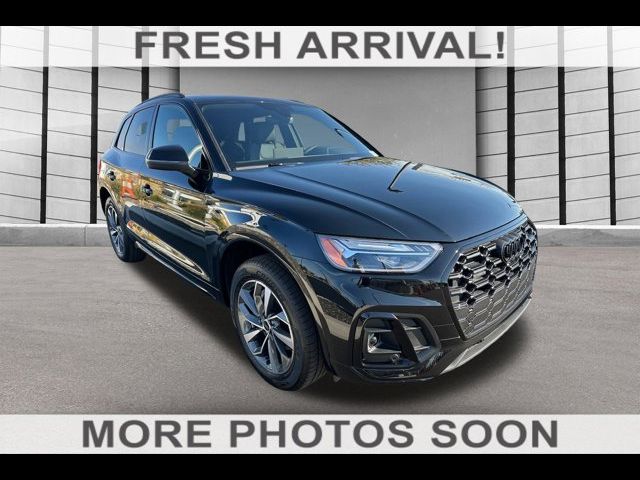 2024 Audi Q5 S Line Premium