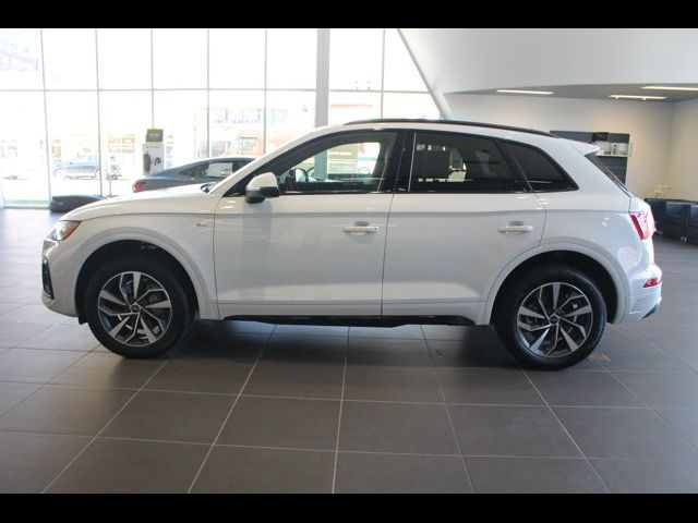 2024 Audi Q5 S Line Premium