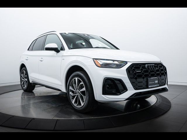 2024 Audi Q5 S Line Premium