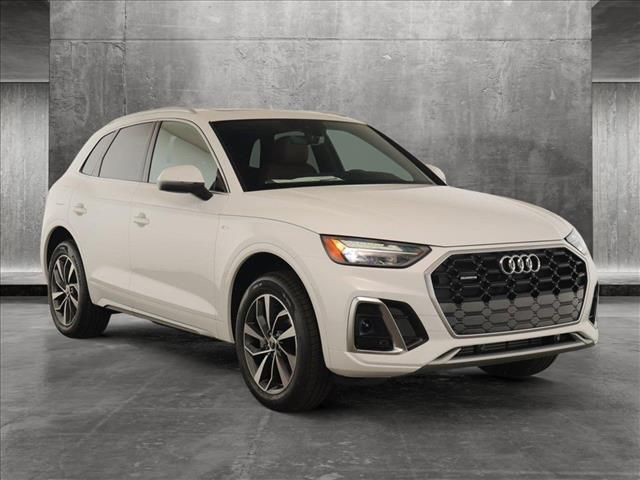 2024 Audi Q5 S Line Premium