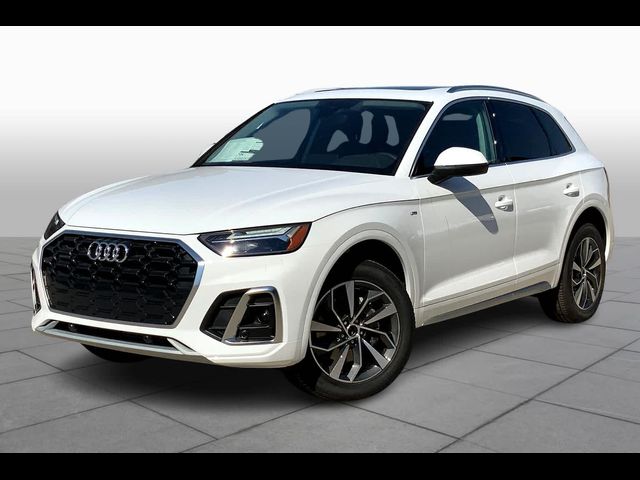 2024 Audi Q5 S Line Premium