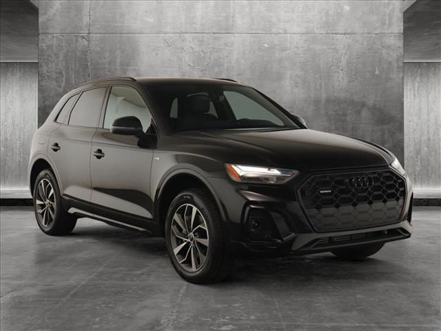 2024 Audi Q5 S Line Premium