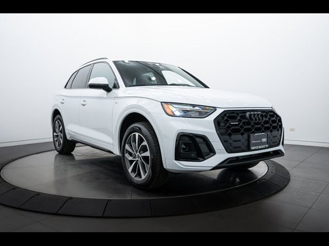 2024 Audi Q5 S Line Premium