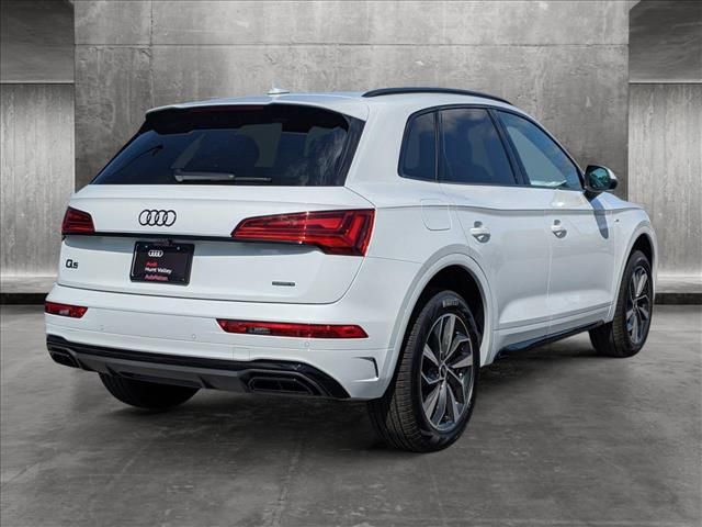 2024 Audi Q5 S Line Premium