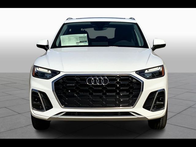 2024 Audi Q5 S Line Premium